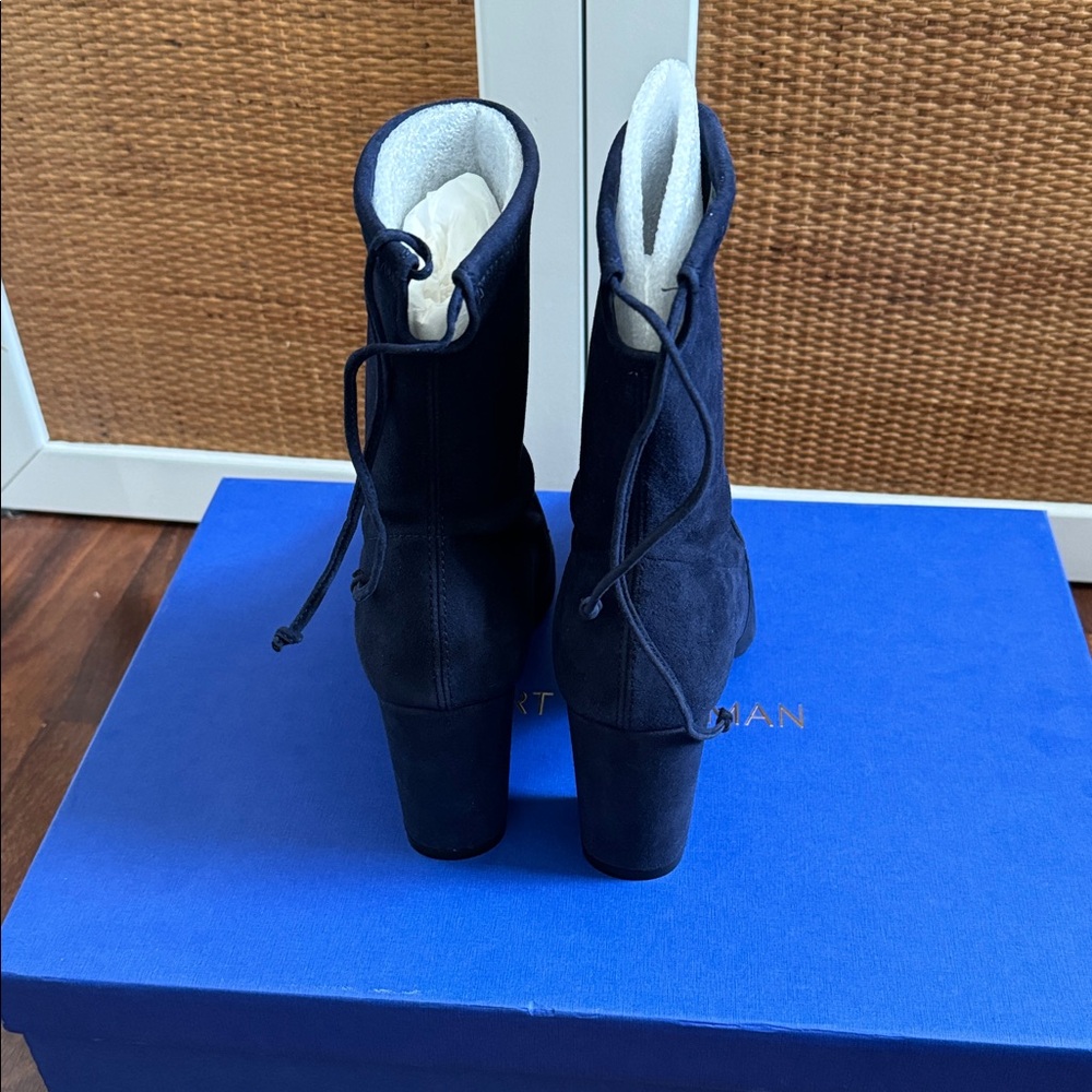 NIB Stuart Weitzman Suede Booties - Picture 4 of 5